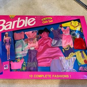 NIB Vintage 90s Original Barbie clothes set